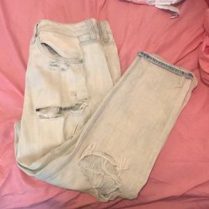 American eagle Tom girl light blue ripped jeans!!